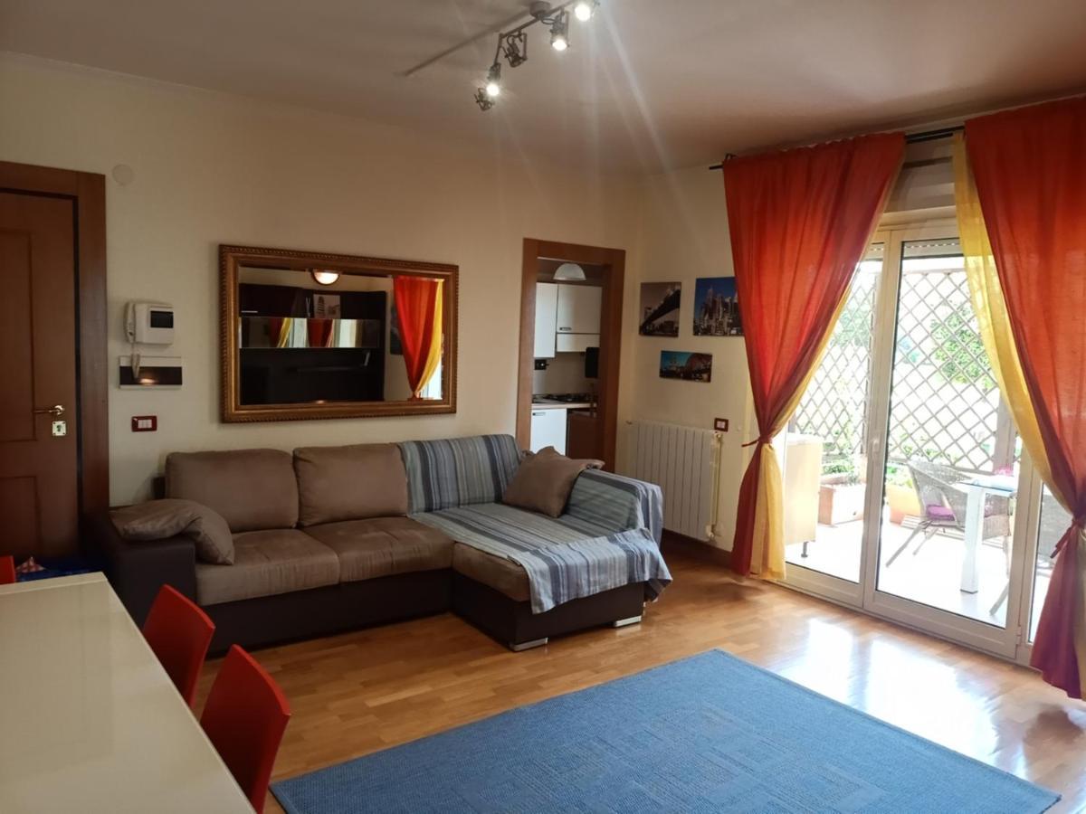 Altamira 2000 By Gabriella Apartment Rome Bagian luar foto