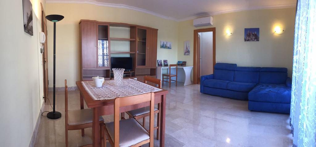 Altamira 2000 By Gabriella Apartment Rome Bagian luar foto
